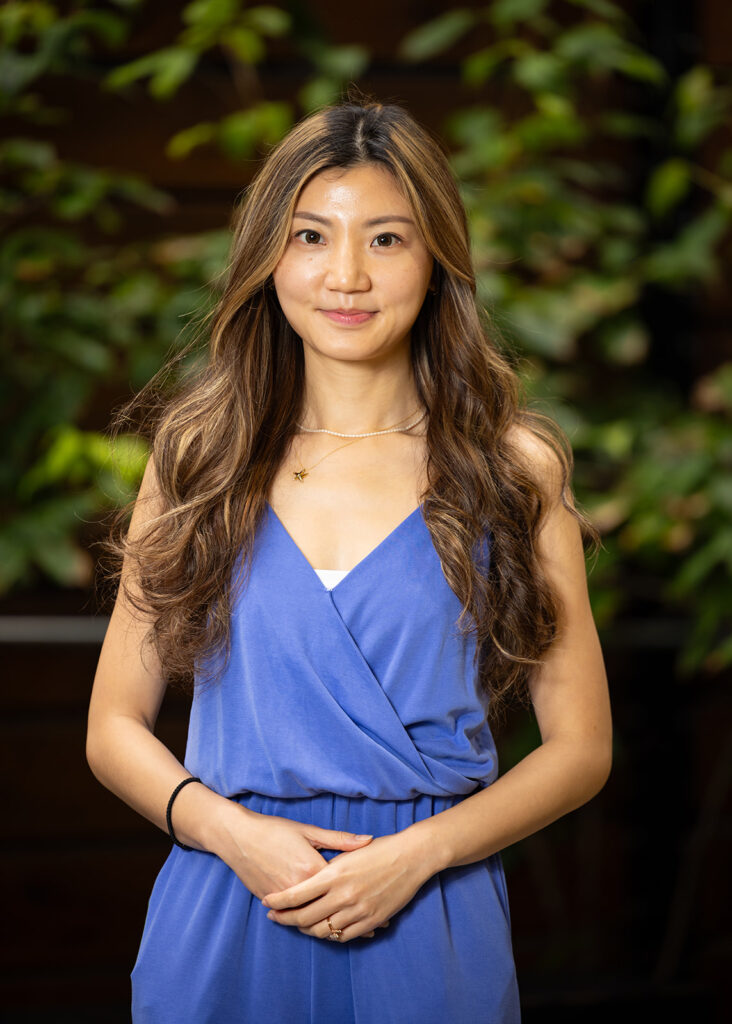 Alena Lin